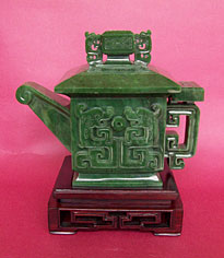 碧玉《匜》